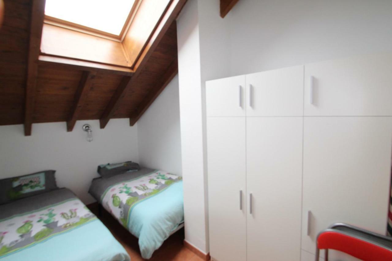 Urbanizacion Lagos Azules Apartamento Comillas Eksteriør billede