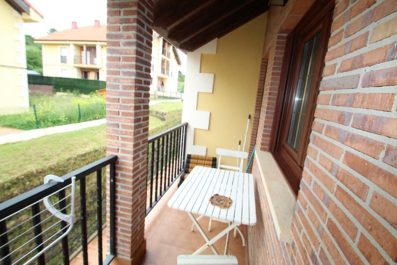 Urbanizacion Lagos Azules Apartamento Comillas Eksteriør billede